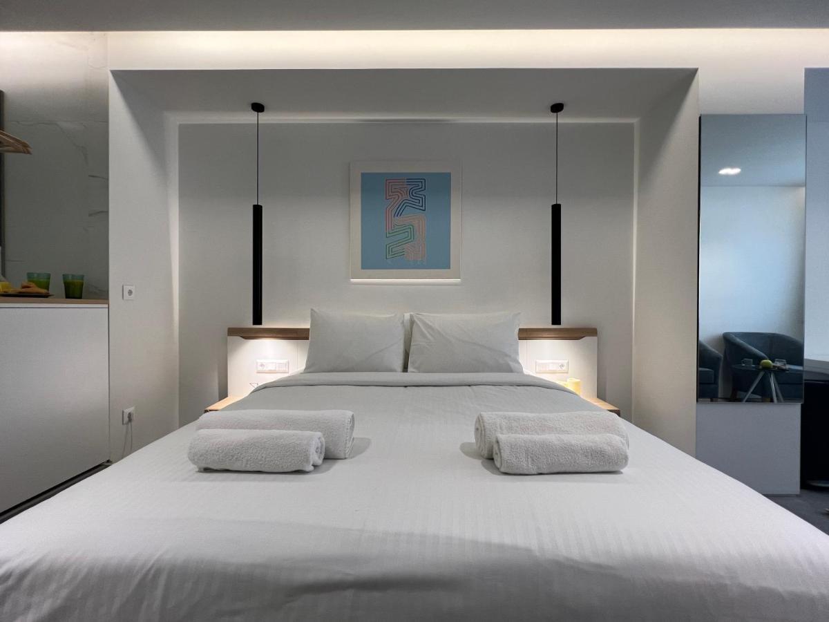 The Dazzling Glimpse Acropolis Suites Atény Exteriér fotografie